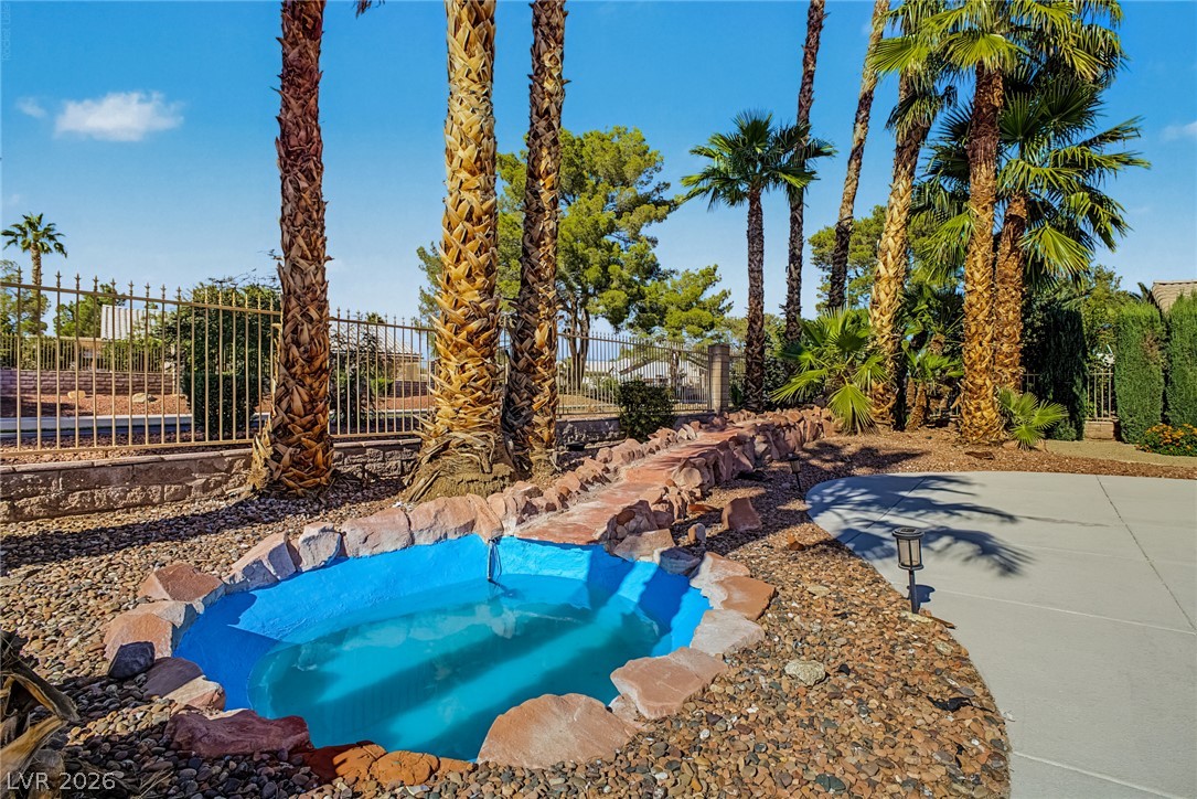 5305 Braemar Drive Las Vegas NV 89130