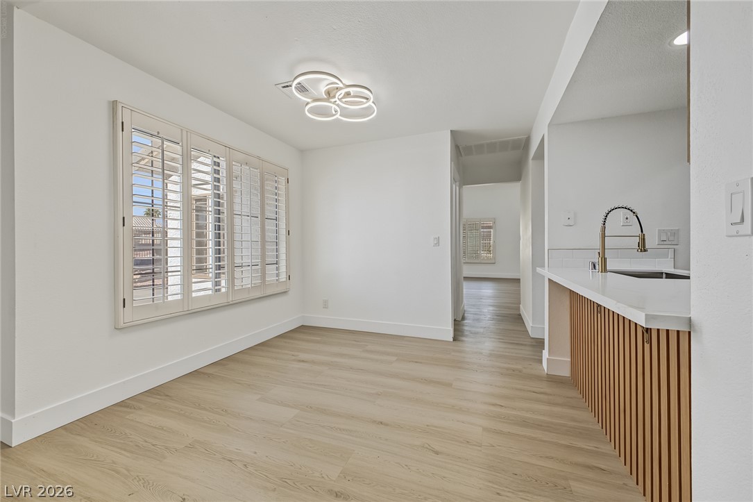5305 Braemar Drive Las Vegas NV 89130
