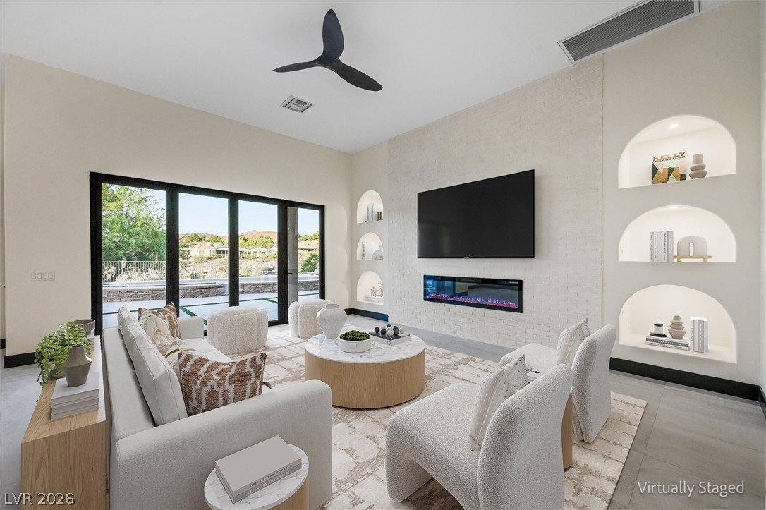 18 Wade Hampton Trail Henderson NV 89052