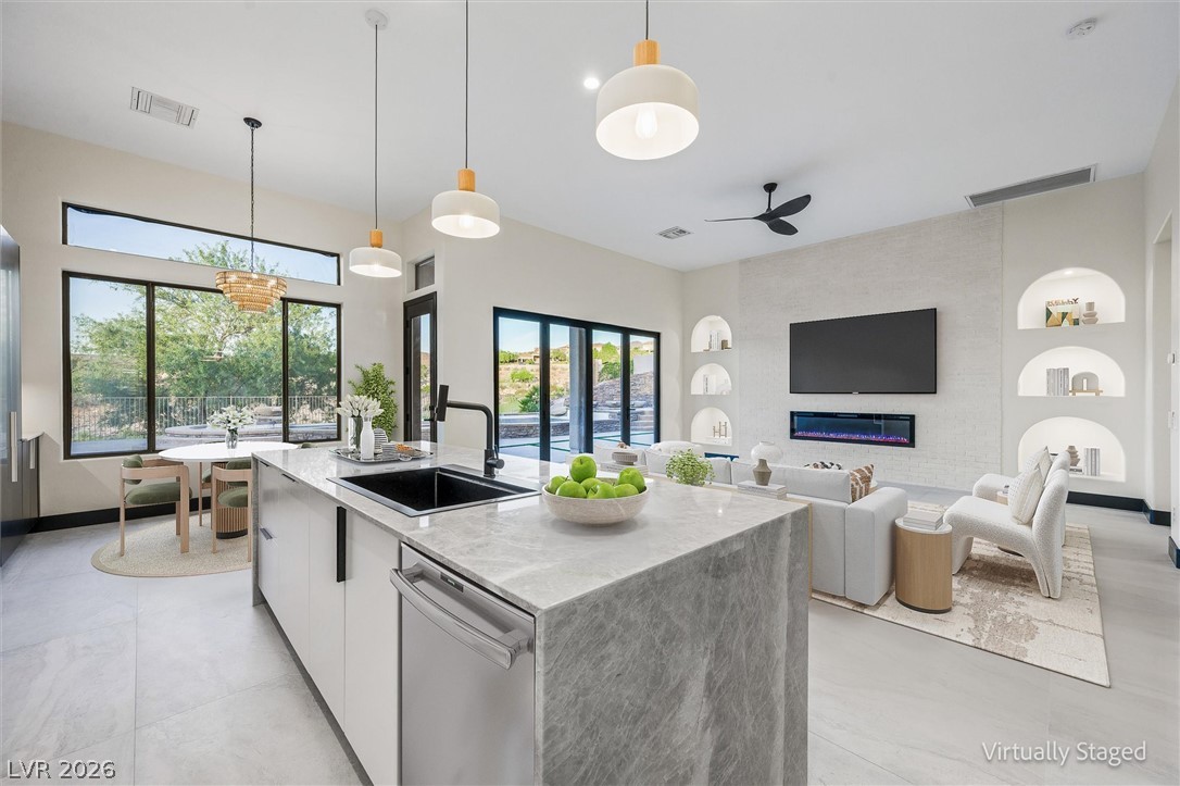 18 Wade Hampton Trail Henderson NV 89052