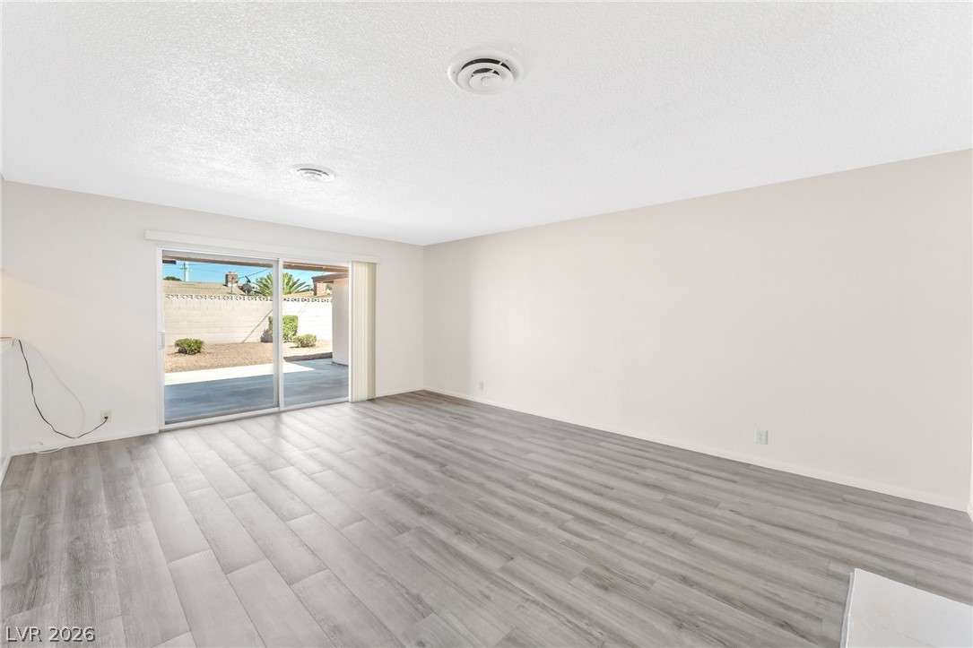 113 Rosemeade Street Las Vegas NV 89106