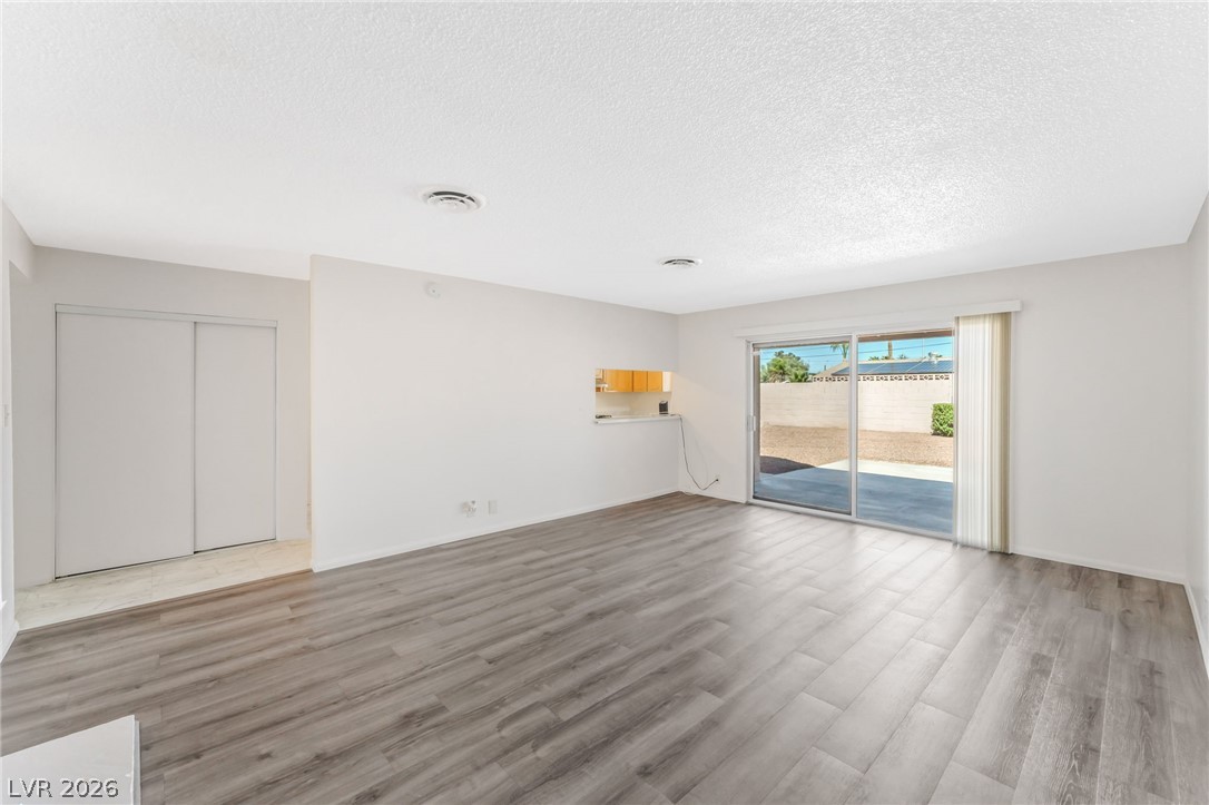 113 Rosemeade Street Las Vegas NV 89106