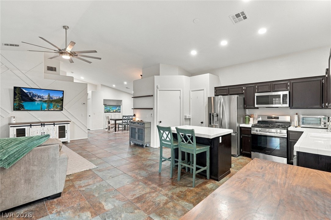 8433 Cabin Peak Street Las Vegas NV 89123
