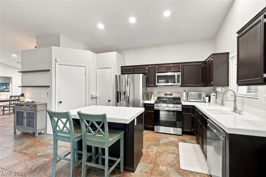 8433 Cabin Peak Street Las Vegas NV 89123