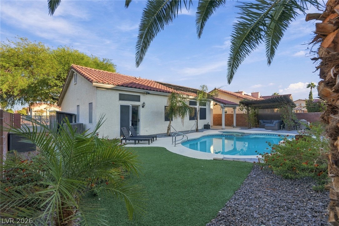 8433 Cabin Peak Street Las Vegas NV 89123