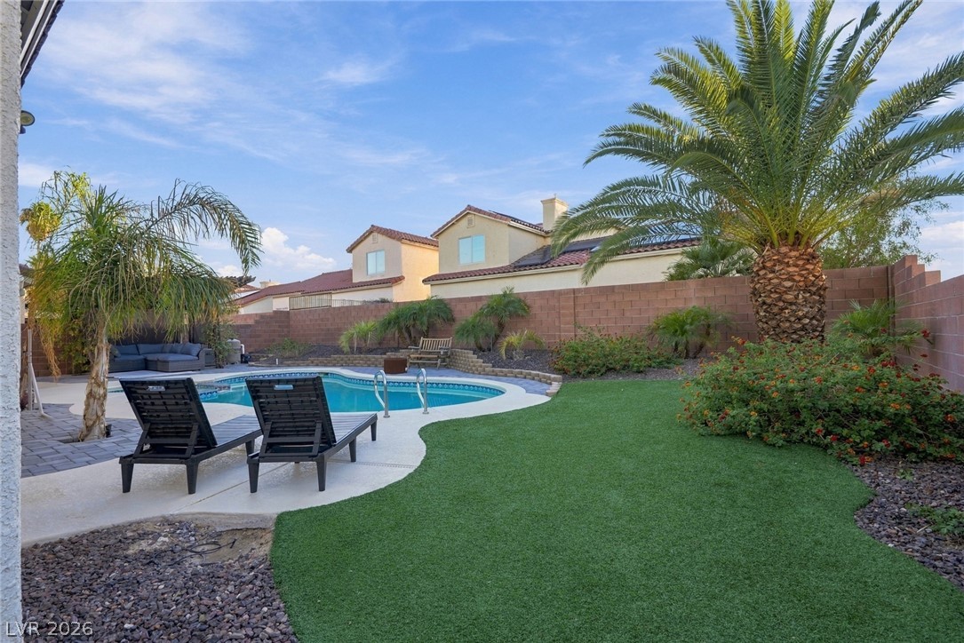 8433 Cabin Peak Street Las Vegas NV 89123
