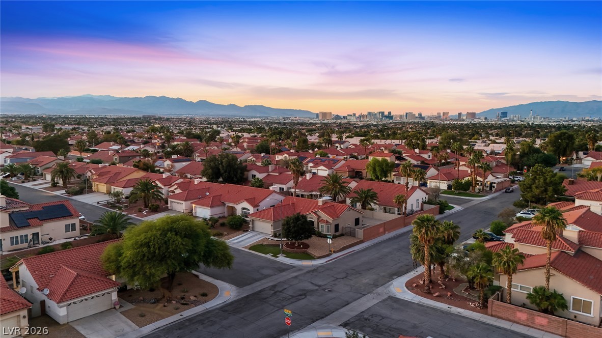 8433 Cabin Peak Street Las Vegas NV 89123
