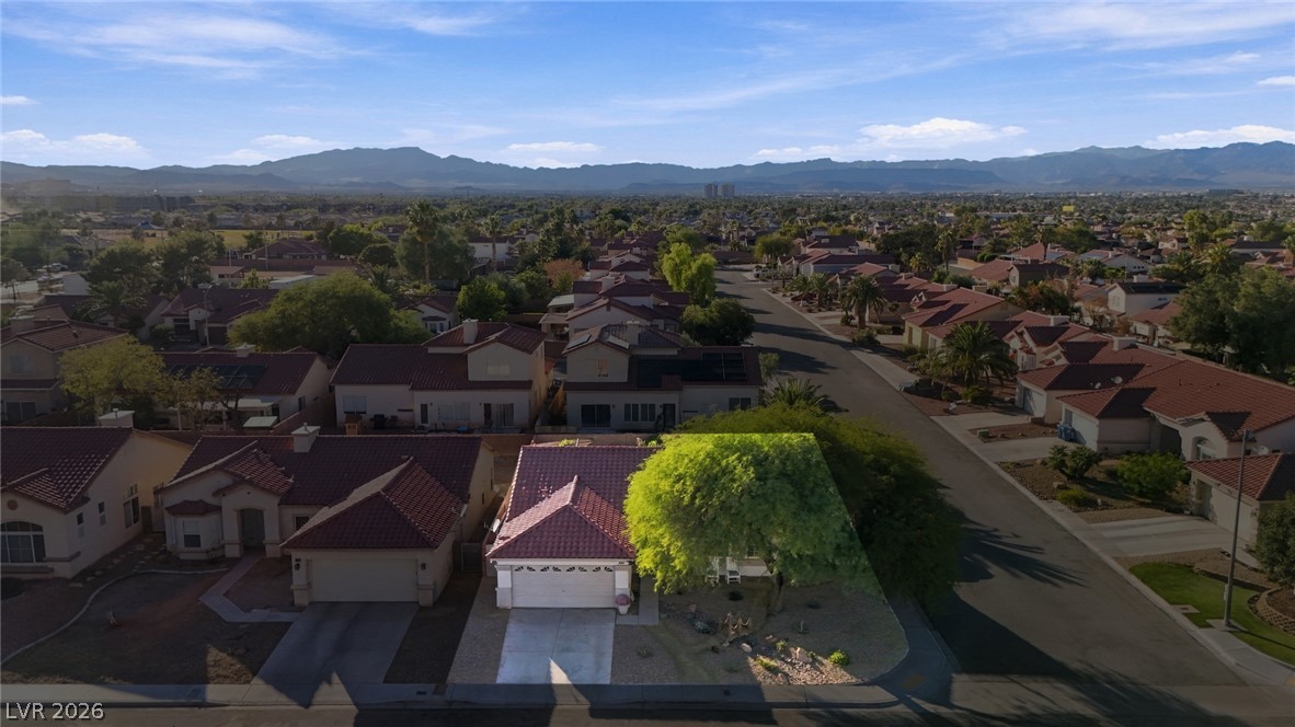 8433 Cabin Peak Street Las Vegas NV 89123