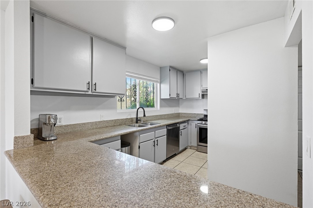3351 Duece Street Las Vegas NV 89121