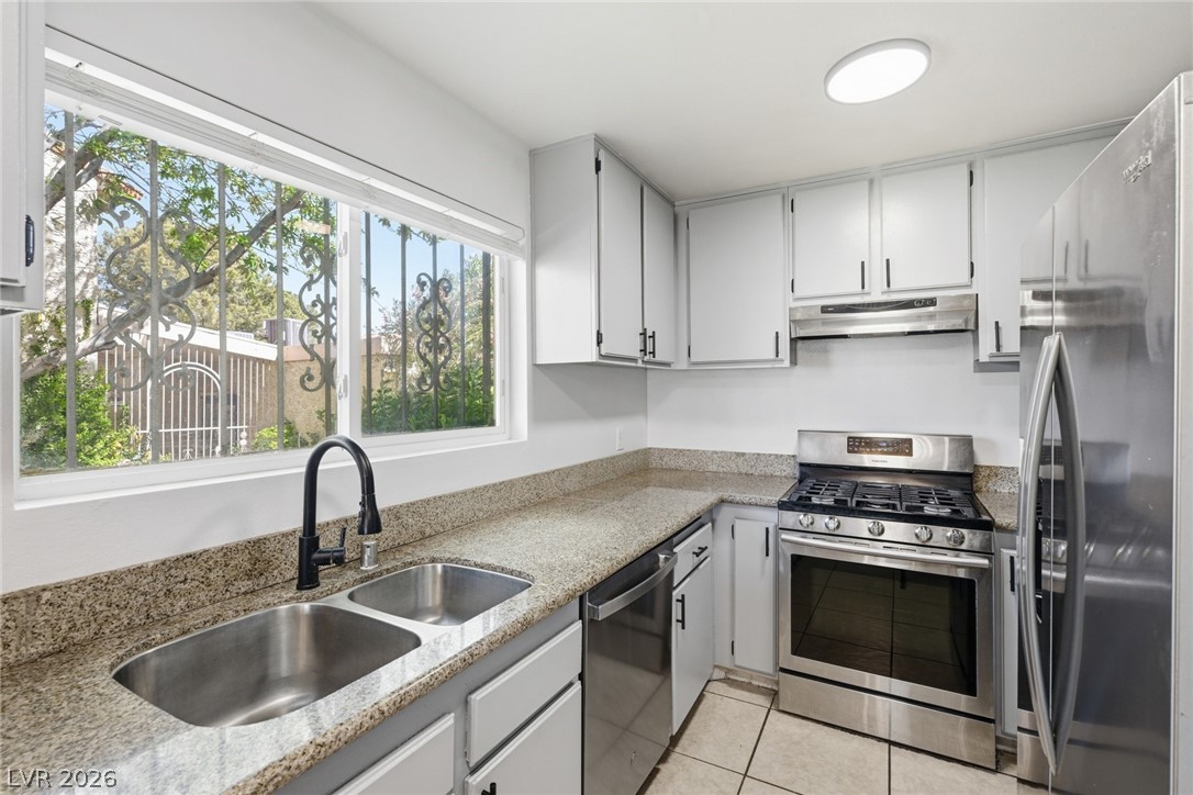 3351 Duece Street Las Vegas NV 89121