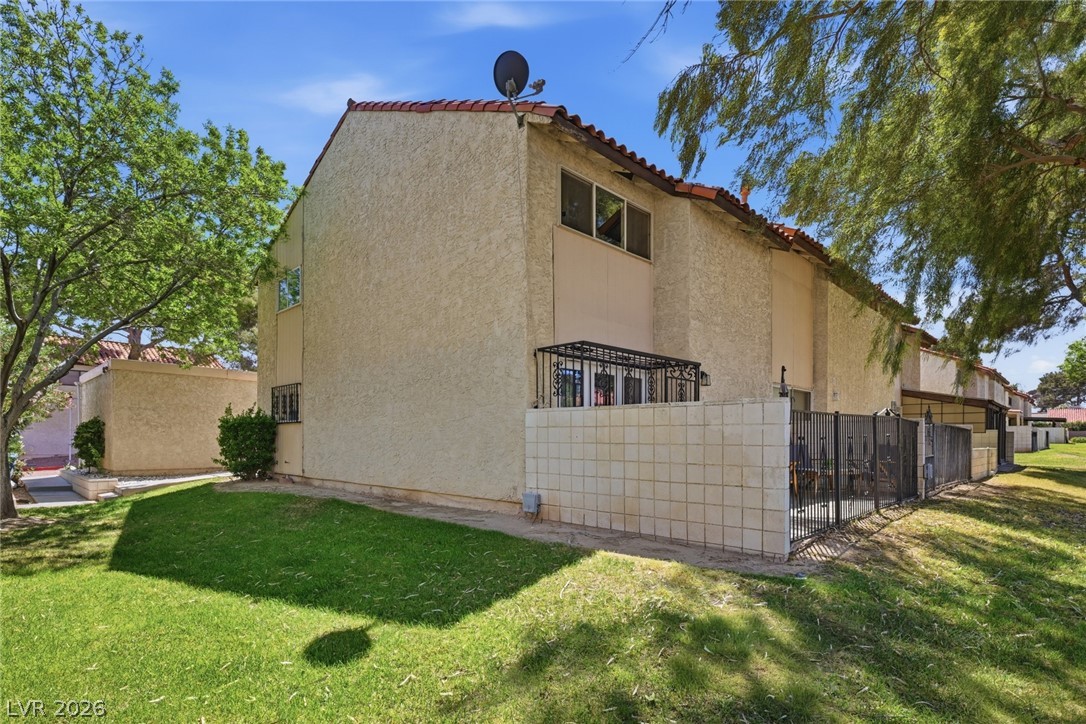 3351 Duece Street Las Vegas NV 89121
