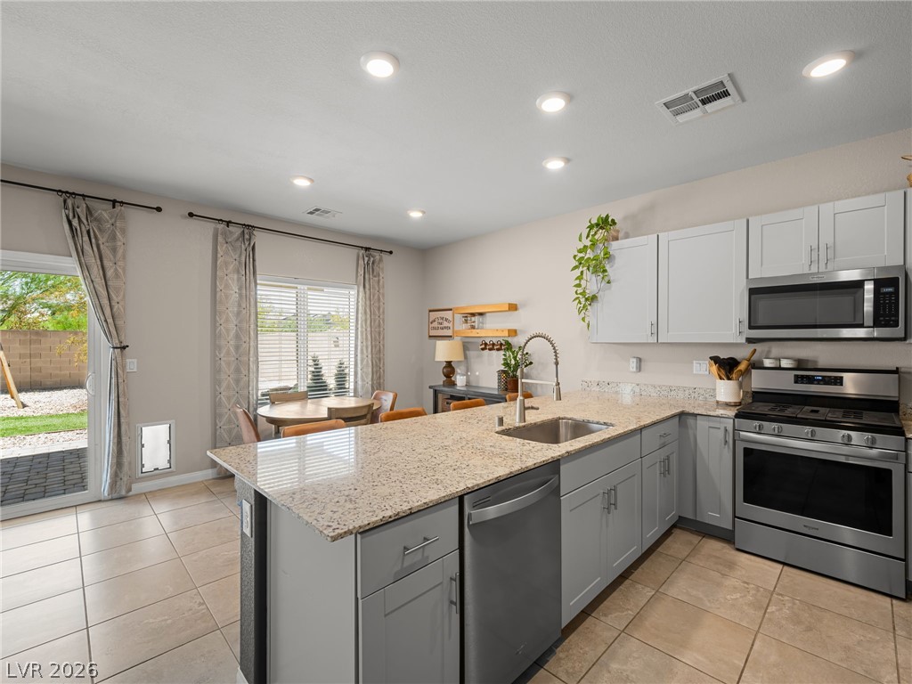 4455 Shimmer Point Avenue North Las Vegas NV 89084