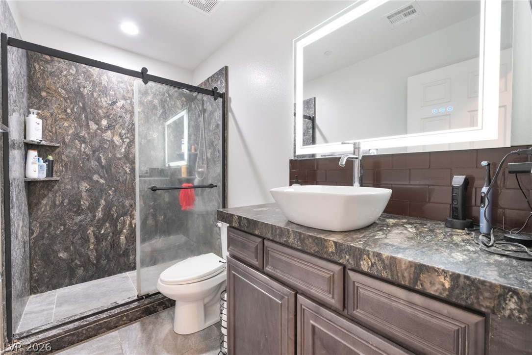 878 West Lake Mead Boulevard Las Vegas NV 89106