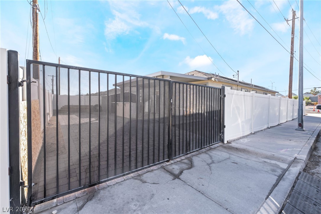 878 West Lake Mead Boulevard Las Vegas NV 89106