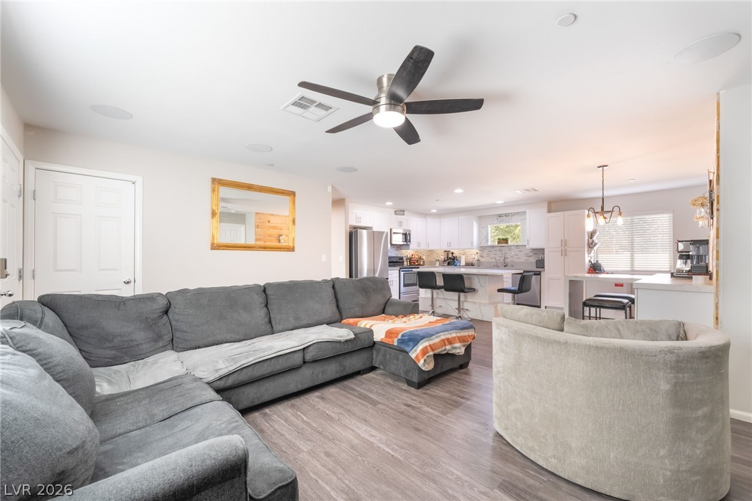 878 West Lake Mead Boulevard Las Vegas NV 89106