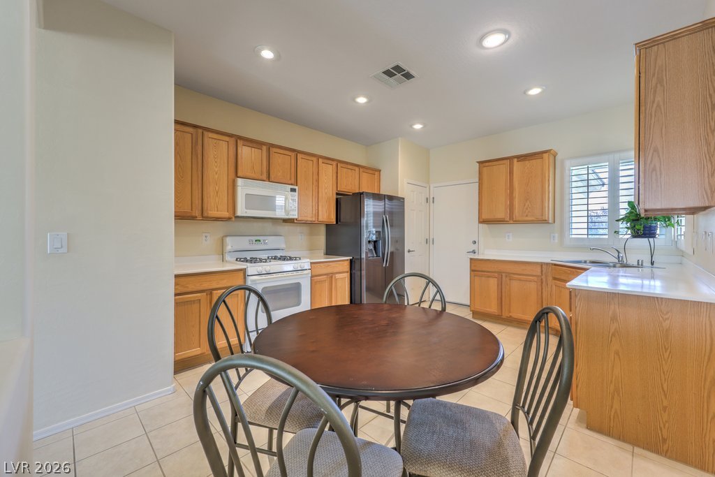 2921 Ivorybill Way North Las Vegas NV 89084