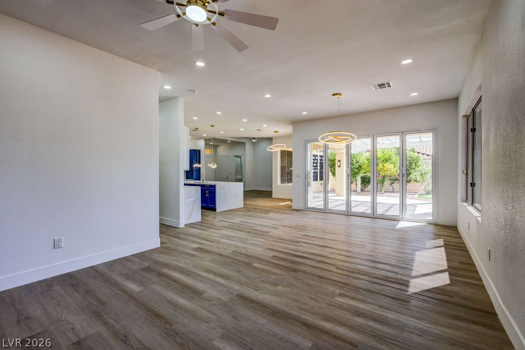 3004 Darby Falls Drive Las Vegas NV 89134