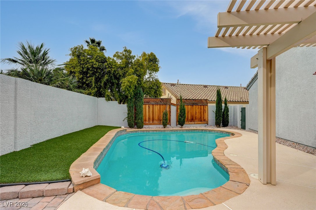 1517 Silver Sunset Drive Henderson NV 89052