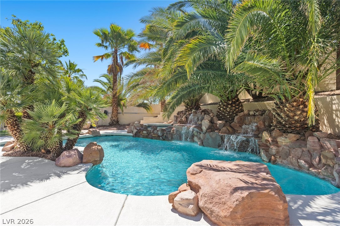 156 Welland Court Las Vegas NV 89144