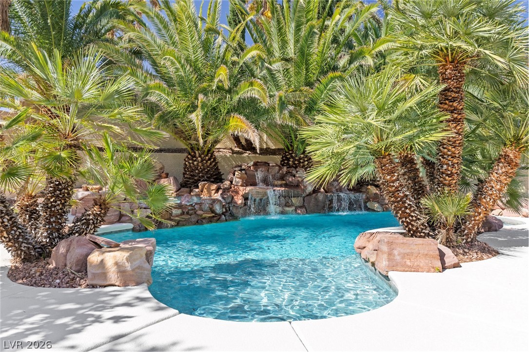 156 Welland Court Las Vegas NV 89144