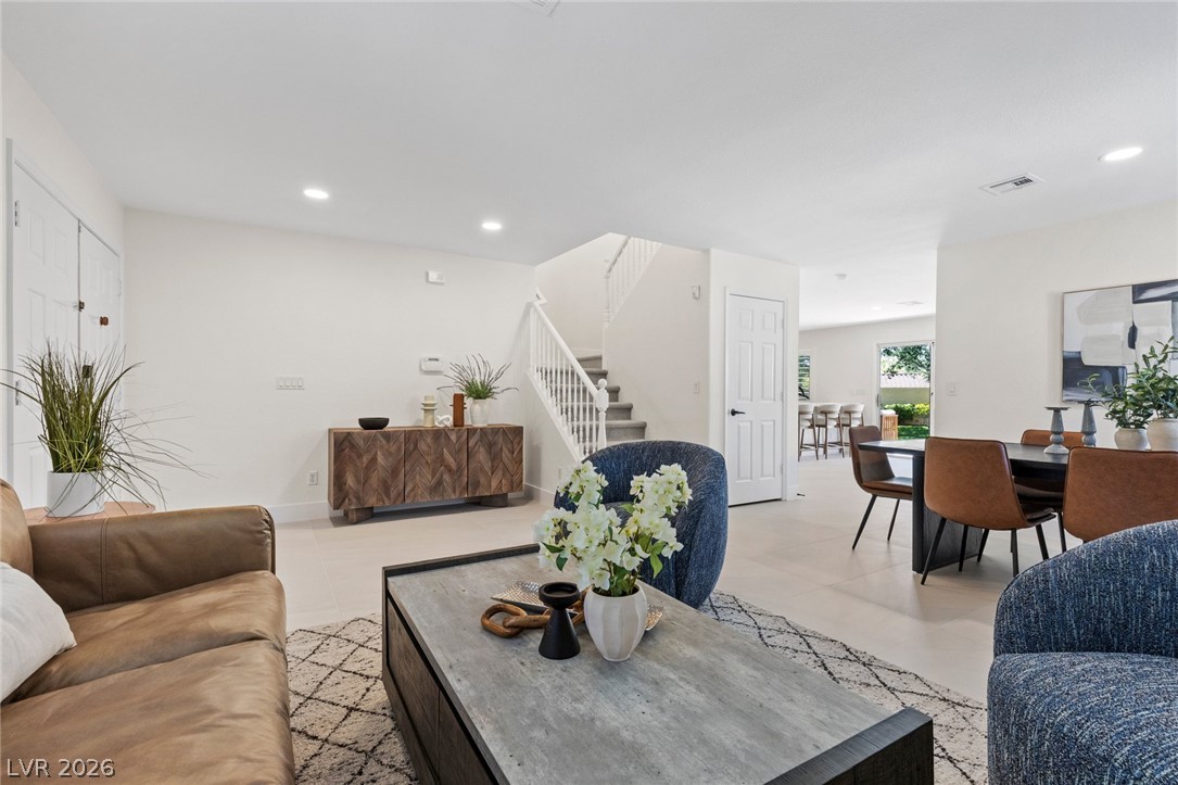 156 Welland Court Las Vegas NV 89144