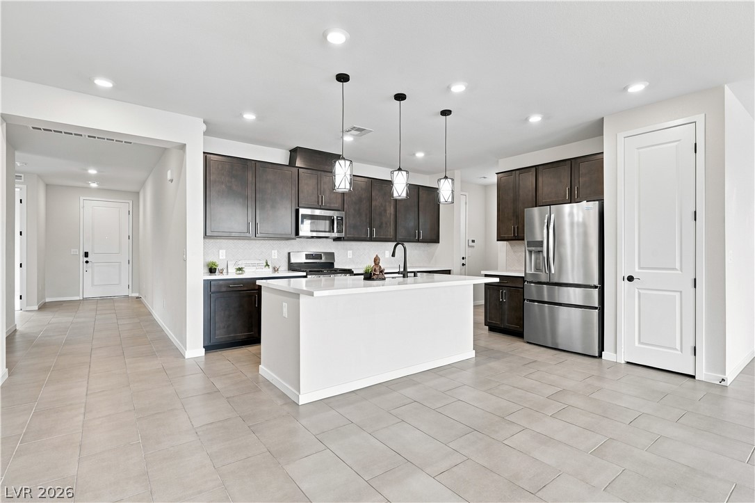 6726 North Palmer Estates Street North Las Vegas NV 89086