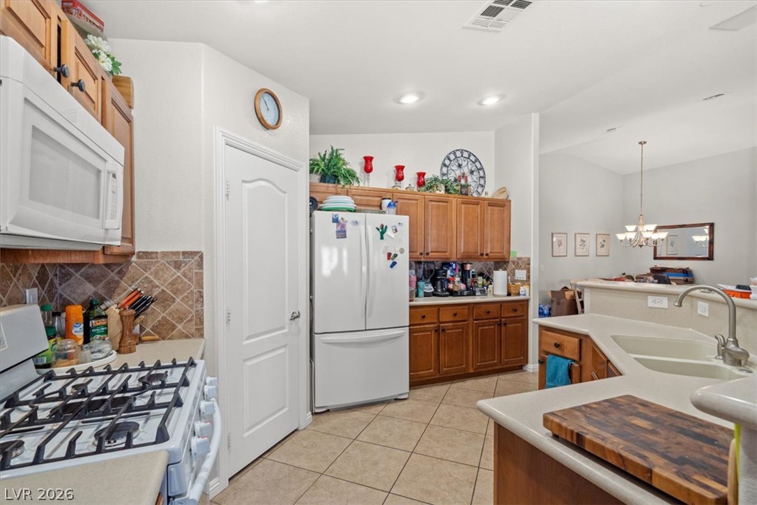 6217 Double Oak Street North Las Vegas NV 89031