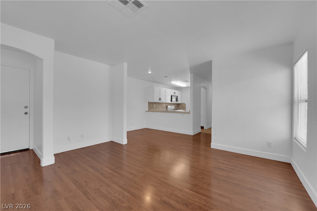 6288 Lapilli Avenue Las Vegas NV 89139