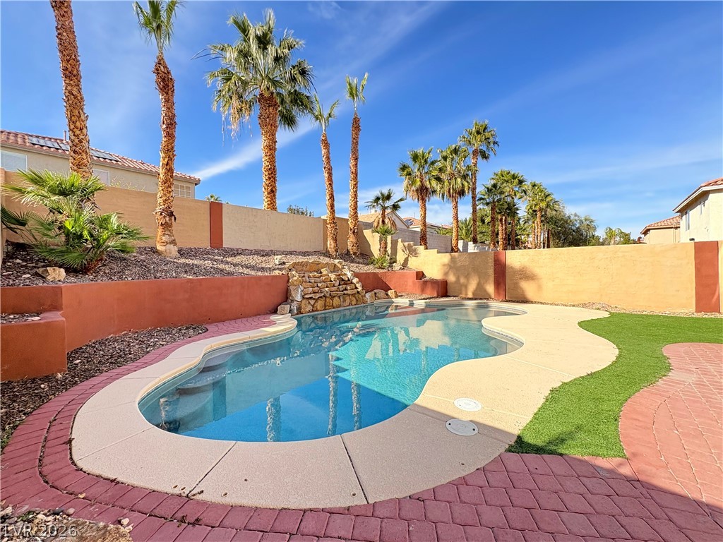 5177 Zoroaster Street Las Vegas NV 89148