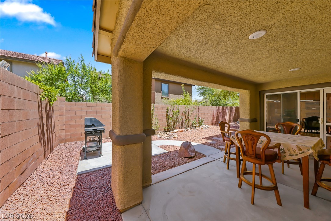 9320 Fort Bayard Avenue Las Vegas NV 89178