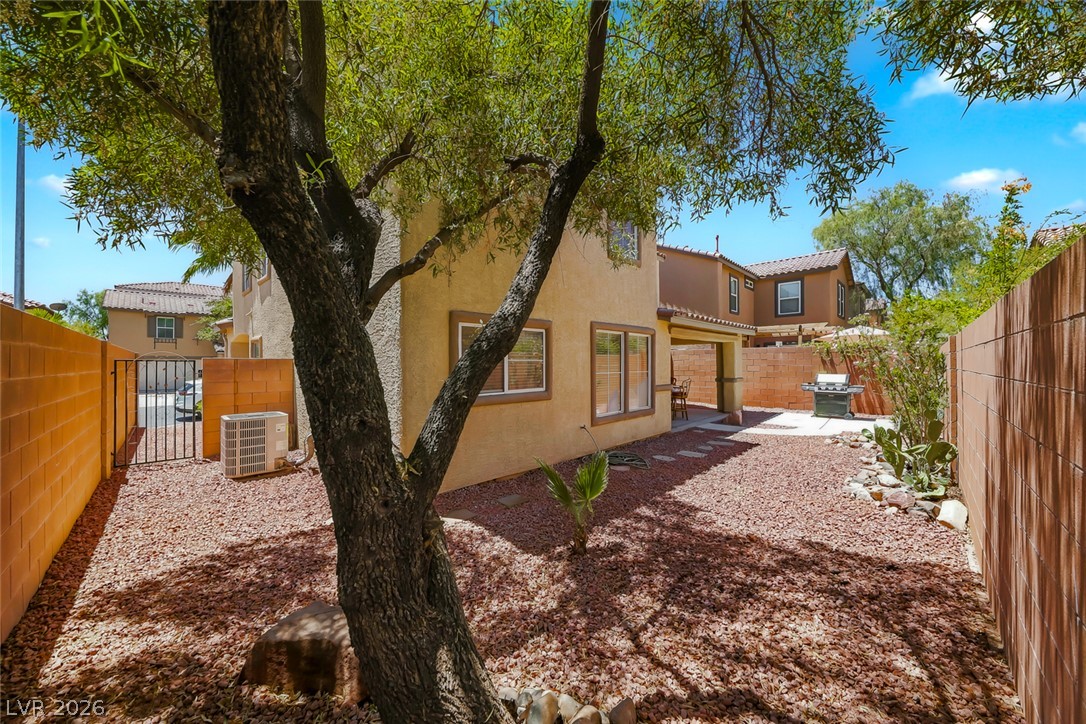 9320 Fort Bayard Avenue Las Vegas NV 89178