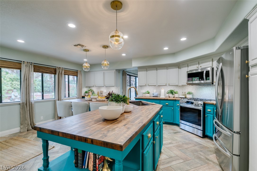 1919 Magnolia Drive Henderson NV 89014