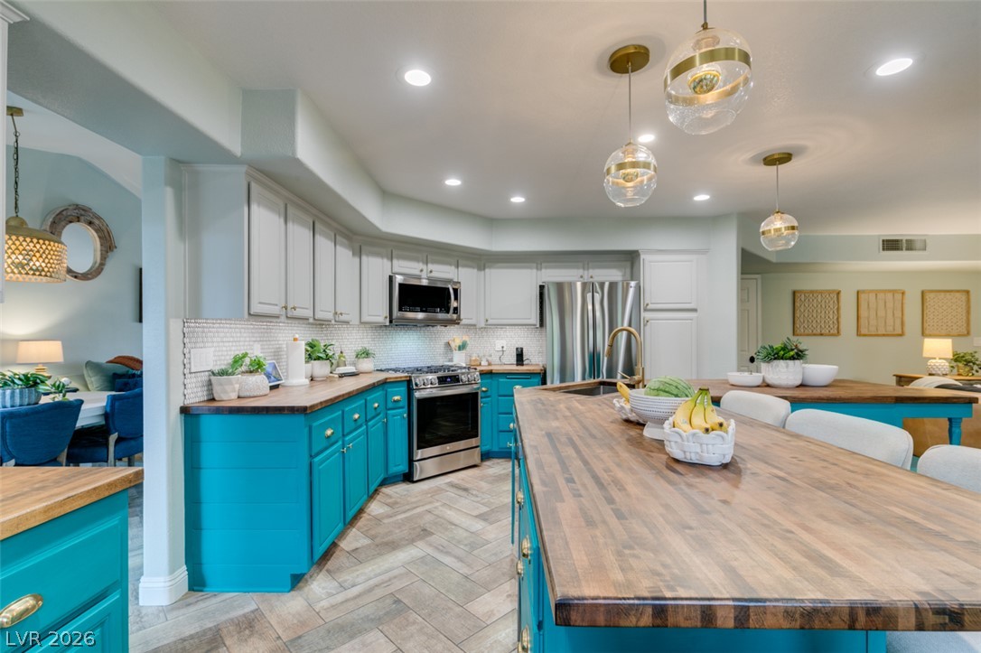 1919 Magnolia Drive Henderson NV 89014