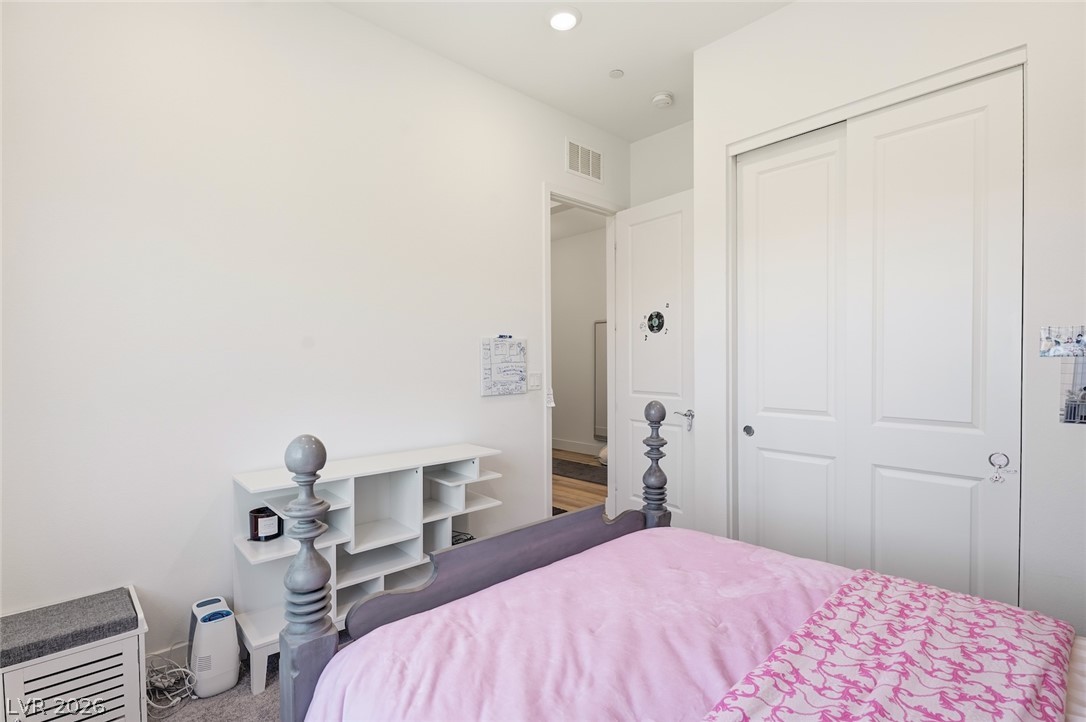 373 Jackalberry Street Las Vegas NV 89138