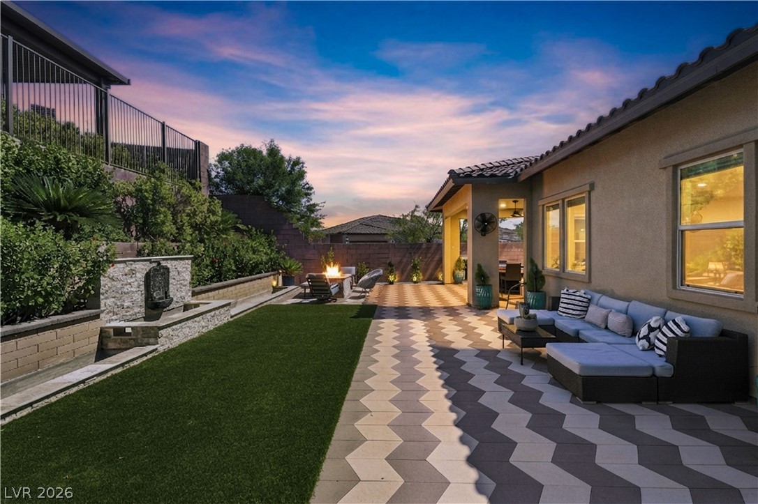 373 Jackalberry Street Las Vegas NV 89138