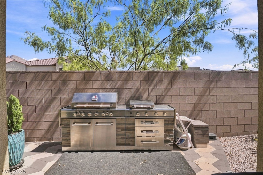 373 Jackalberry Street Las Vegas NV 89138