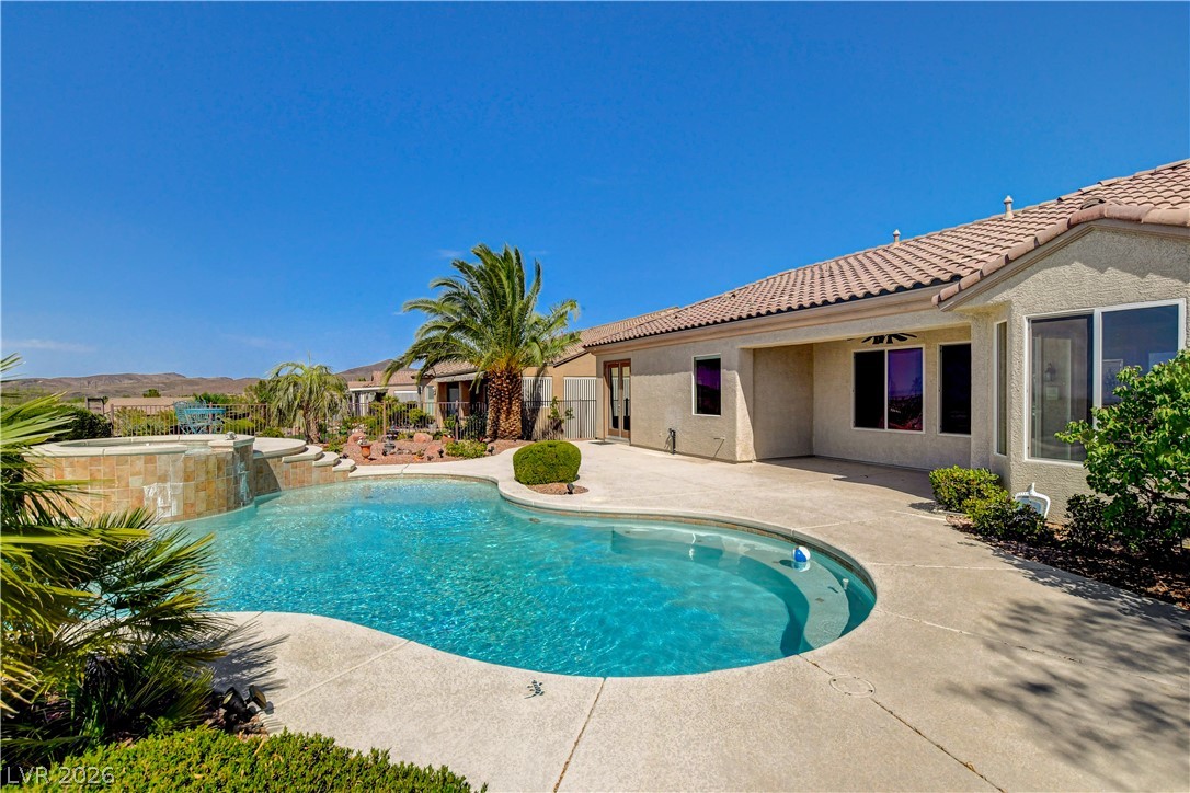 2370 Rosendale Village Avenue Henderson NV 89052