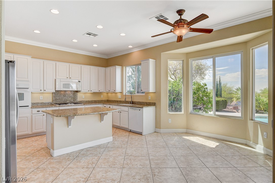 2370 Rosendale Village Avenue Henderson NV 89052