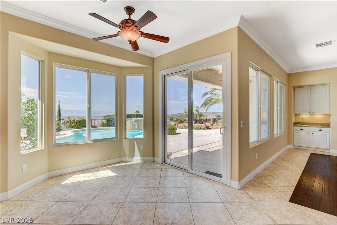 2370 Rosendale Village Avenue Henderson NV 89052