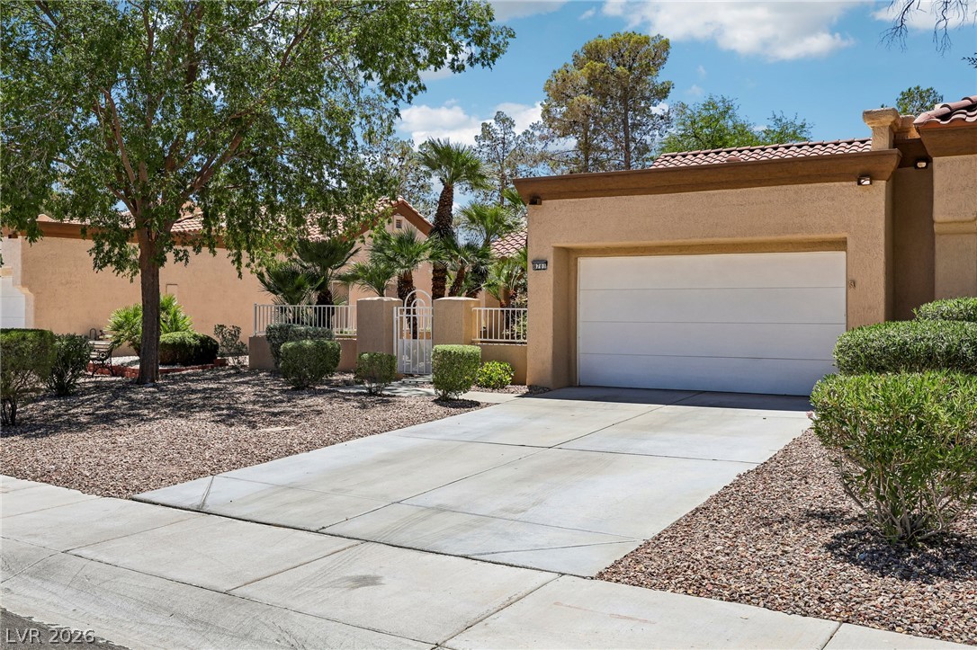 8701 Prairie Hill Drive Las Vegas NV 89134
