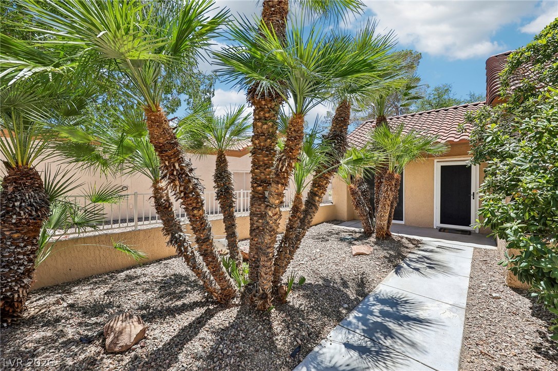8701 Prairie Hill Drive Las Vegas NV 89134