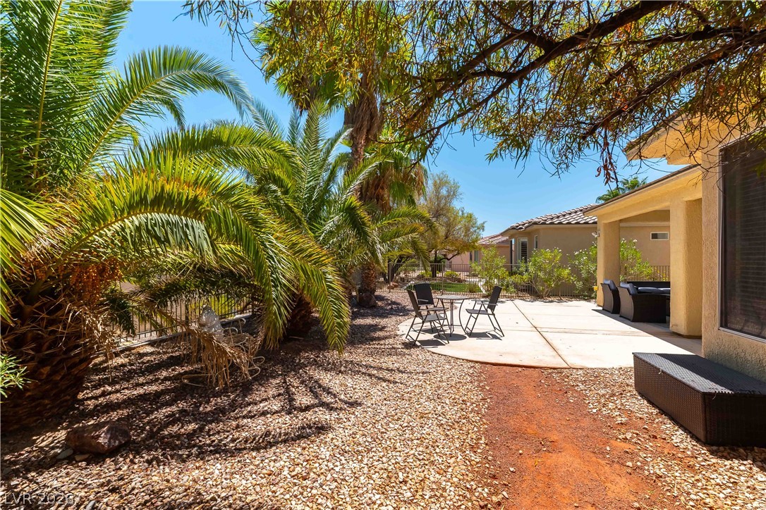 5068 Rivedro Street Las Vegas NV 89135