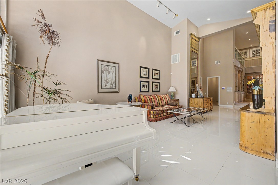 1105 Broadmoor Avenue Las Vegas NV 89109