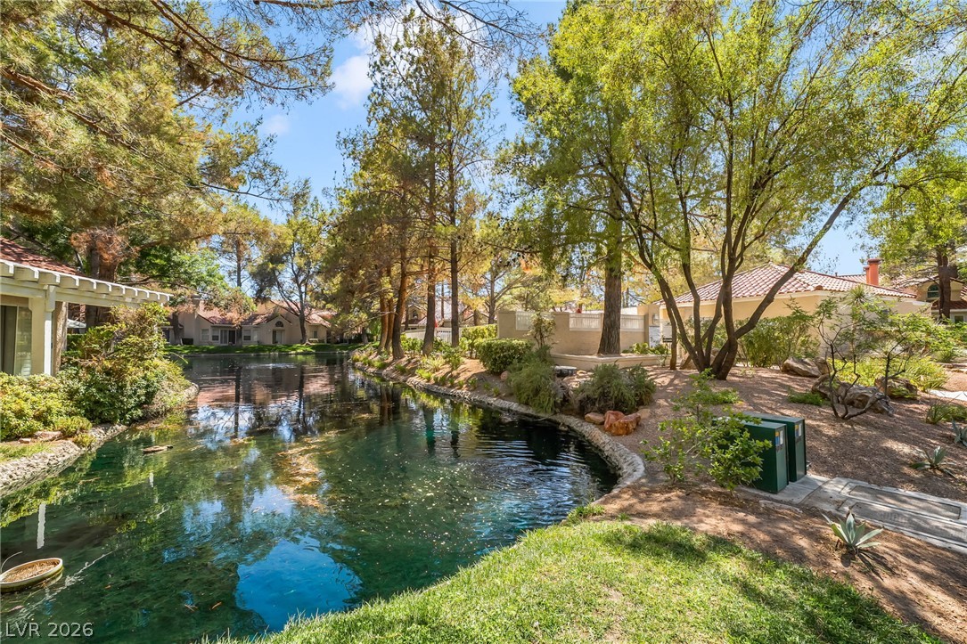 6986 Emerald Springs Lane Las Vegas NV 89113