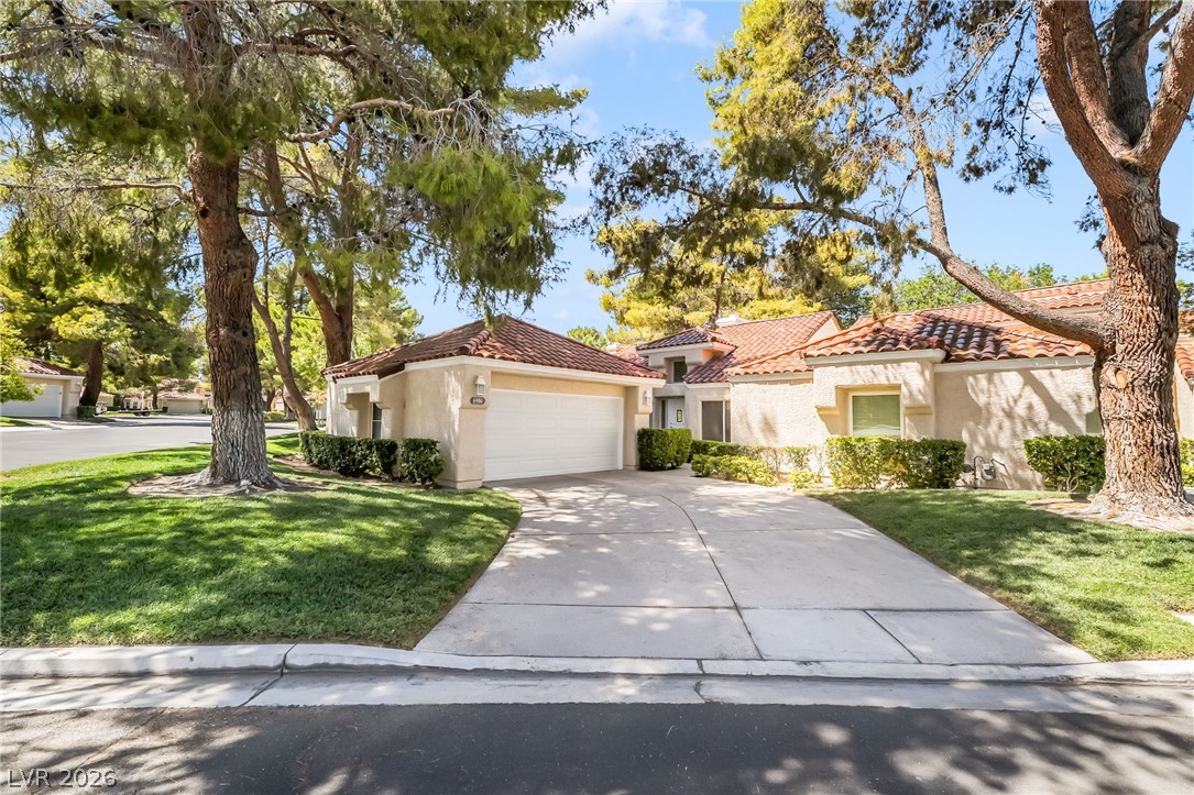 6986 Emerald Springs Lane Las Vegas NV 89113