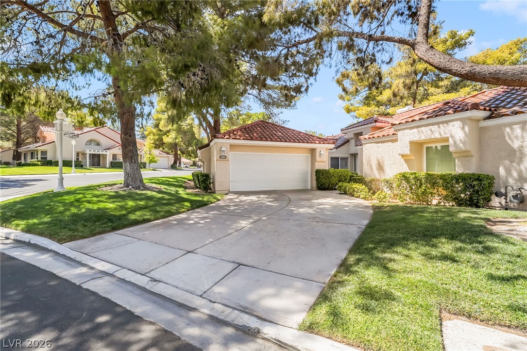 6986 Emerald Springs Lane Las Vegas NV 89113