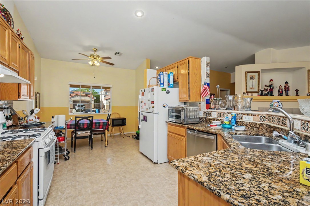 337 Maritocca Avenue North Las Vegas NV 89031