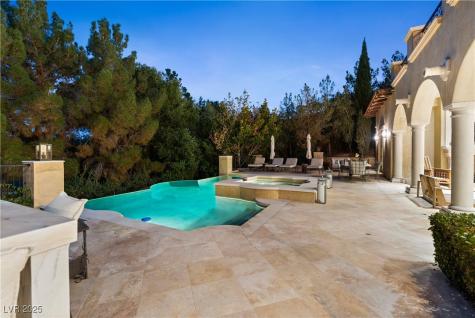 30 Augusta Canyon Way Las Vegas NV 89141