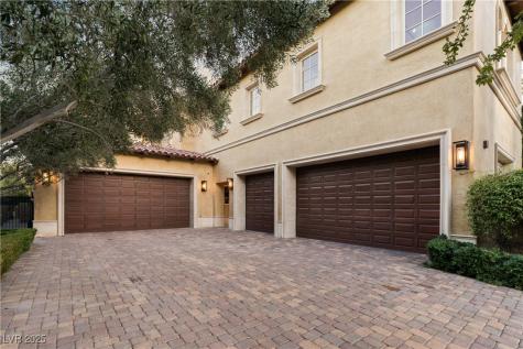 30 Augusta Canyon Way Las Vegas NV 89141