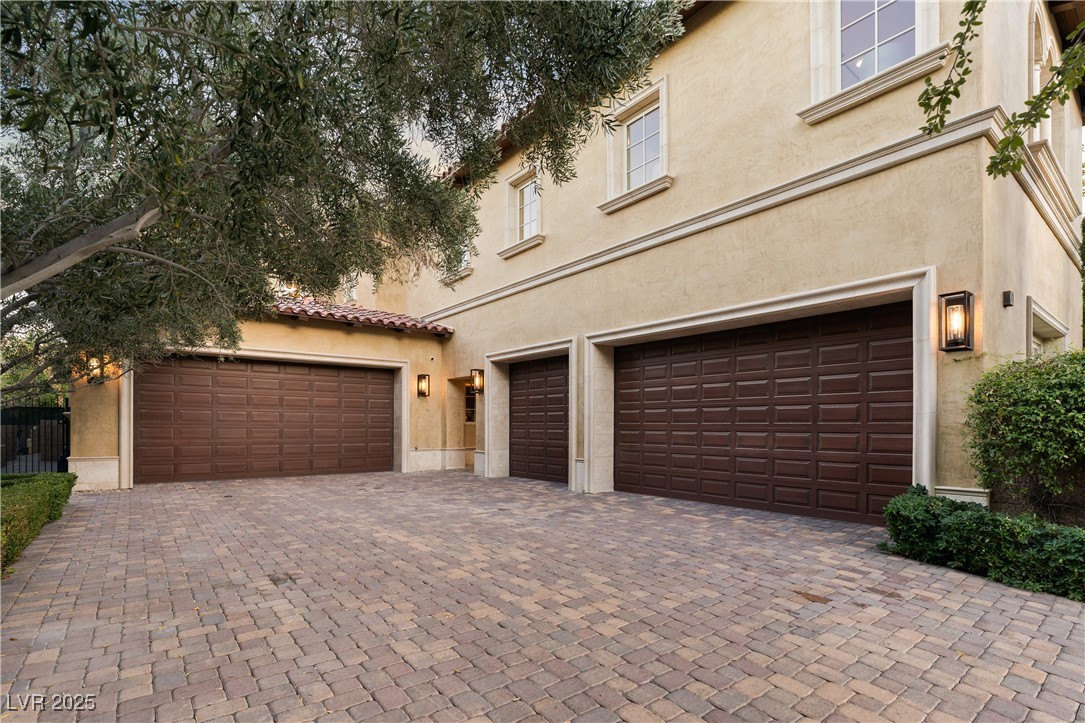 30 Augusta Canyon Way Las Vegas NV 89141